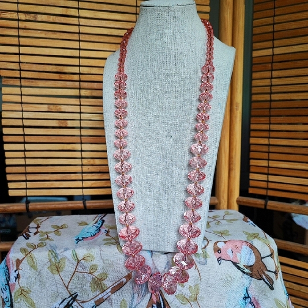 Joan Rivers Oversized Faceted Graduated Heavy Beads Chunky Lucite Necklace